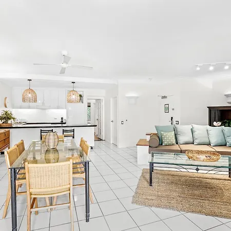 Alamanda Palm Cove By Belle Escapes Exterior photo