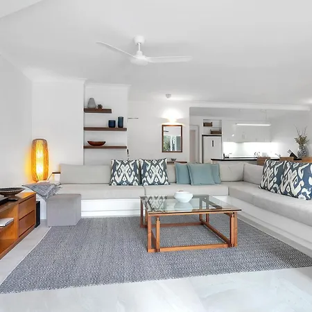 Alamanda Palm Cove By Belle Escapes Exterior photo